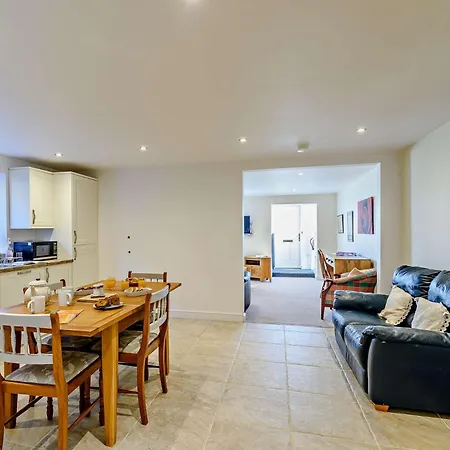 2 Bed In Langtoft 82339