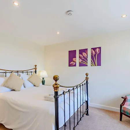 Holiday home 2 Bed In Langtoft 82339